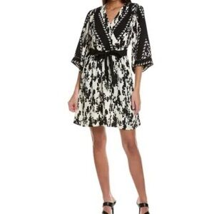 Cabi Elegant Black and White Women's Dress NWOT Pockets, Side Zipper